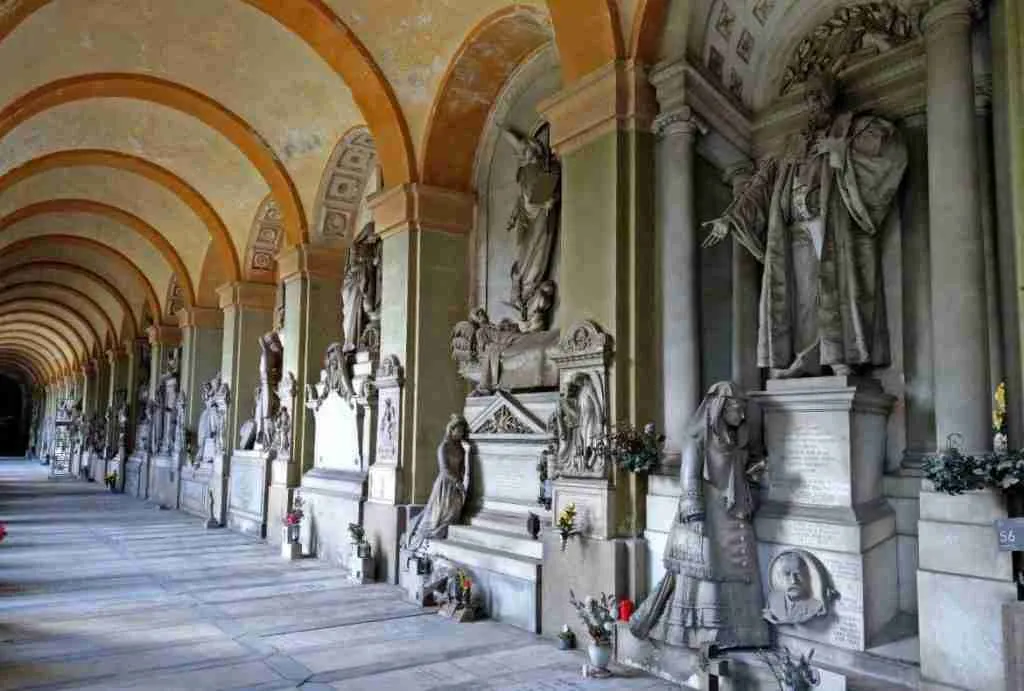 monumental cemetery of staglieno in genoa